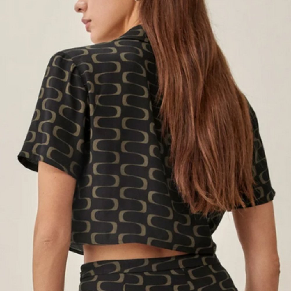 Reformation Black and Gold Patterned Noah Crop Top - Picture 4 of 8
